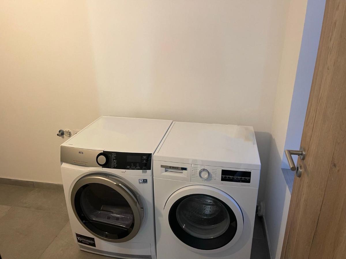 Rezidence Kbely - Free Parking Apartment Прага Екстериор снимка
