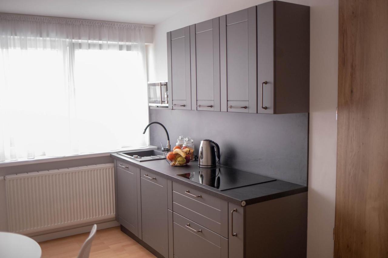 Rezidence Kbely - Free Parking Apartment Прага Екстериор снимка